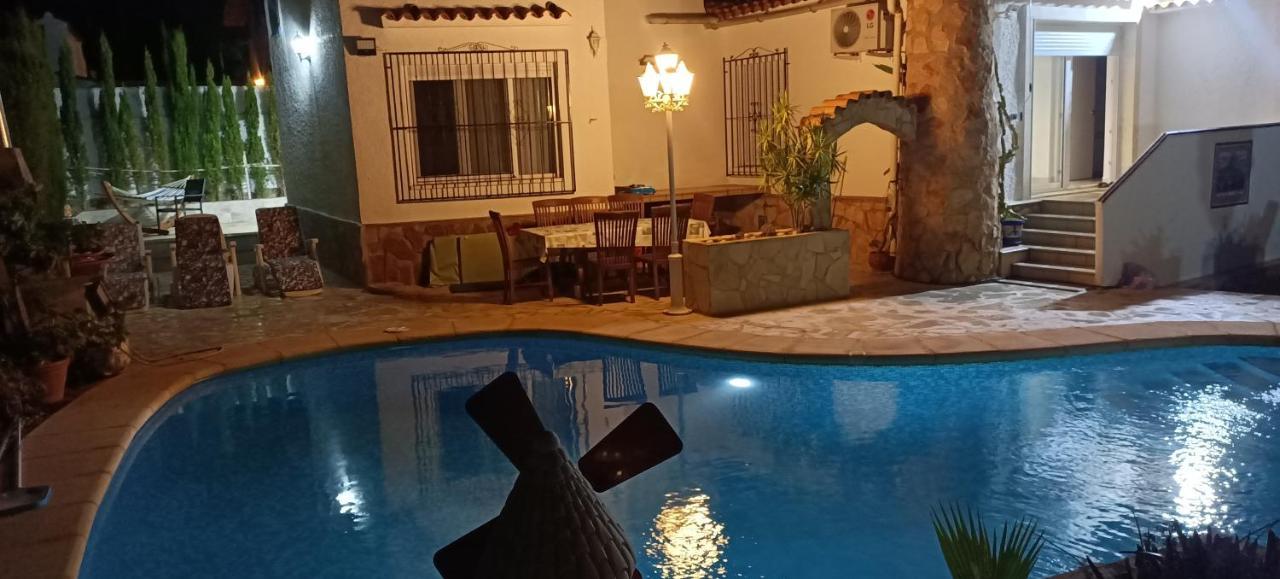 Villa Bahia カルプ エクステリア 写真